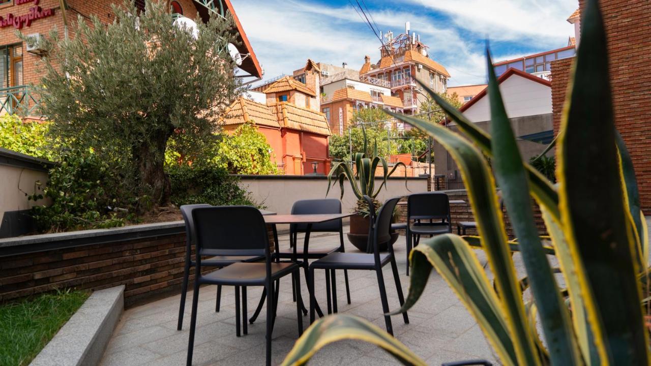 Hotel Banovani Tbilissi Extérieur photo