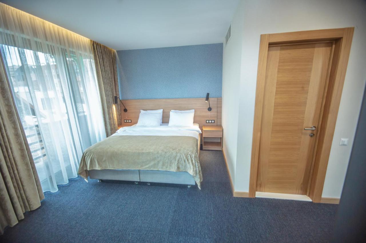 Hotel Banovani Tbilissi Extérieur photo