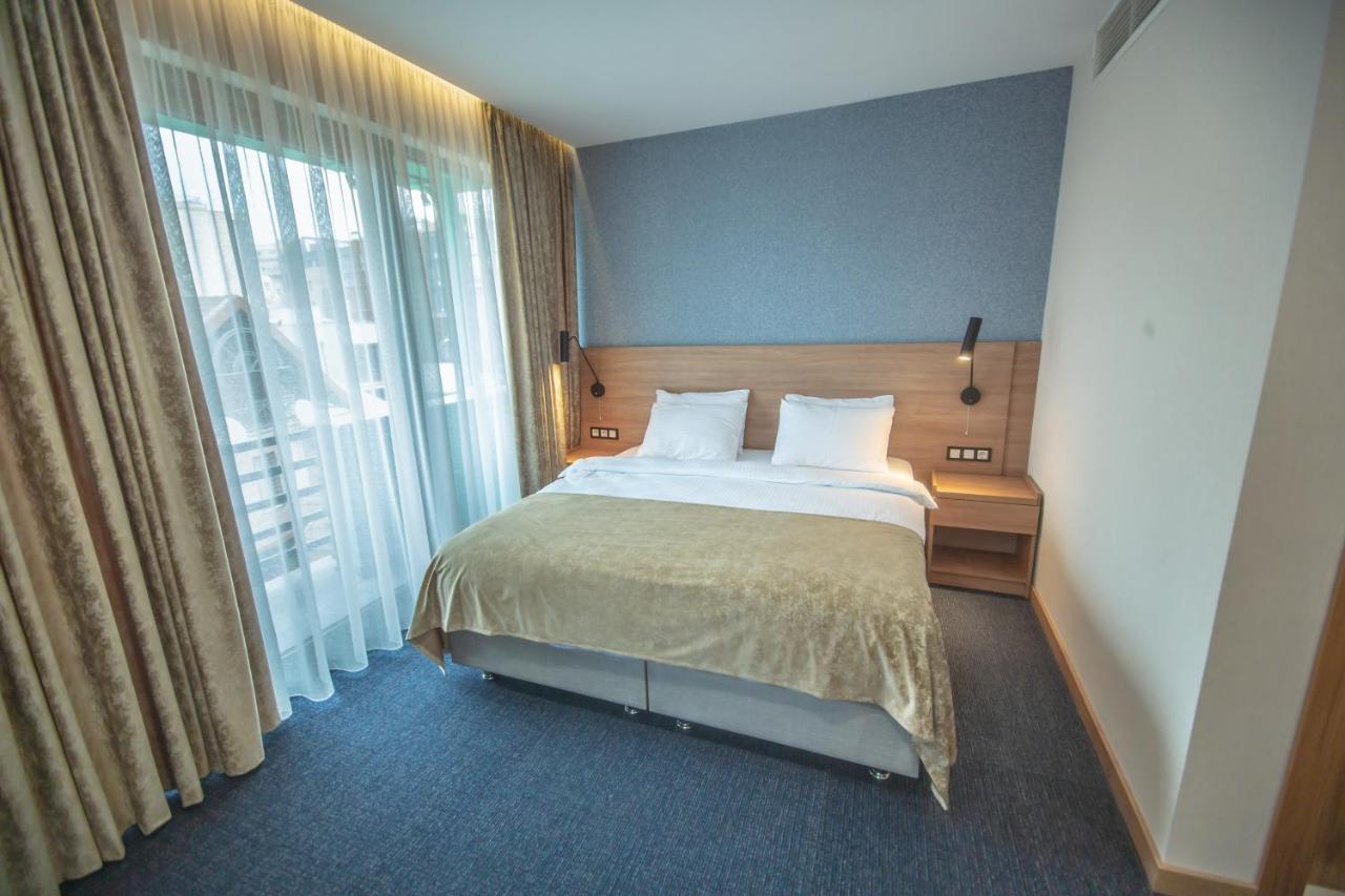 Hotel Banovani Tbilissi Extérieur photo