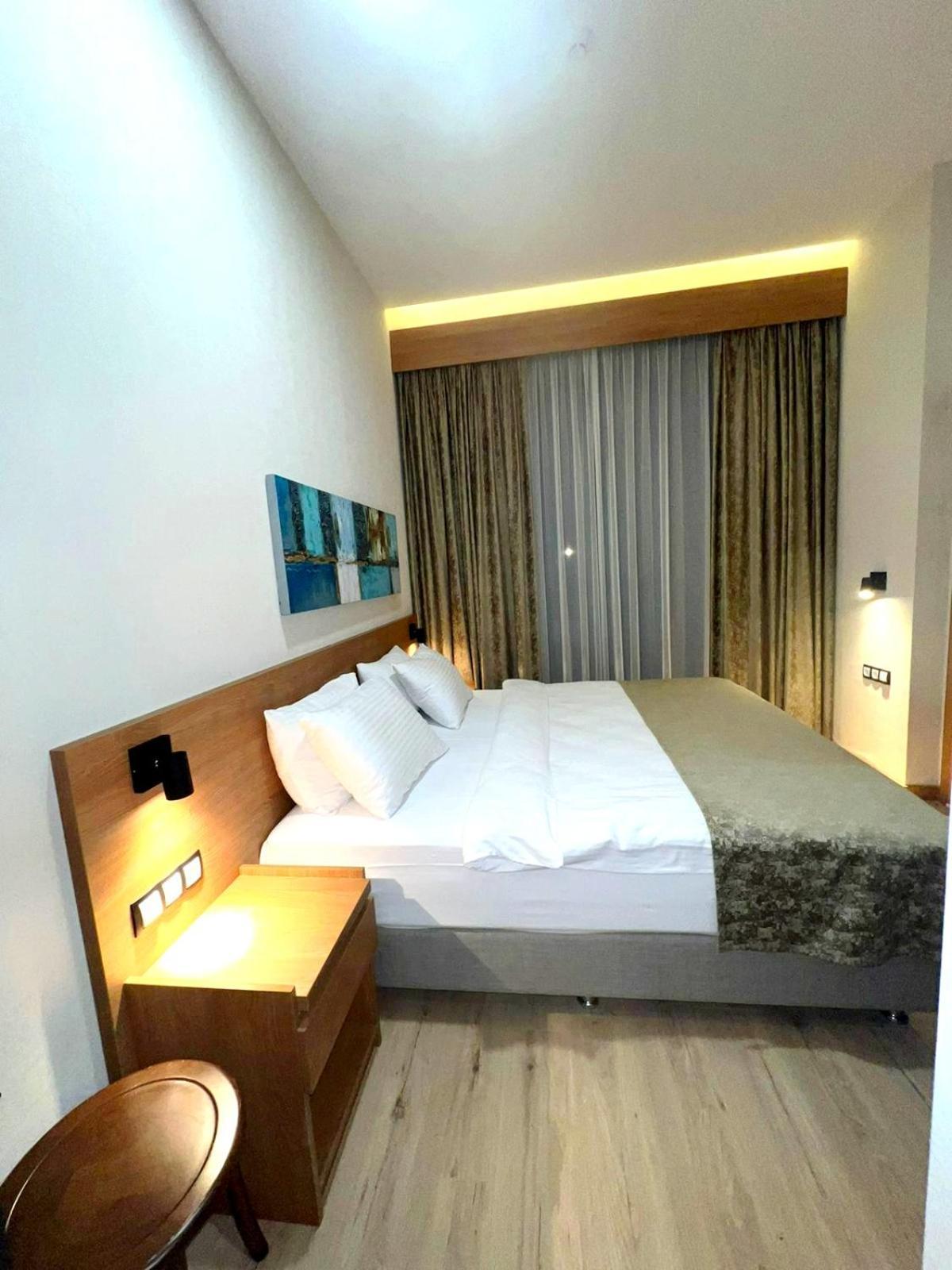 Hotel Banovani Tbilissi Extérieur photo